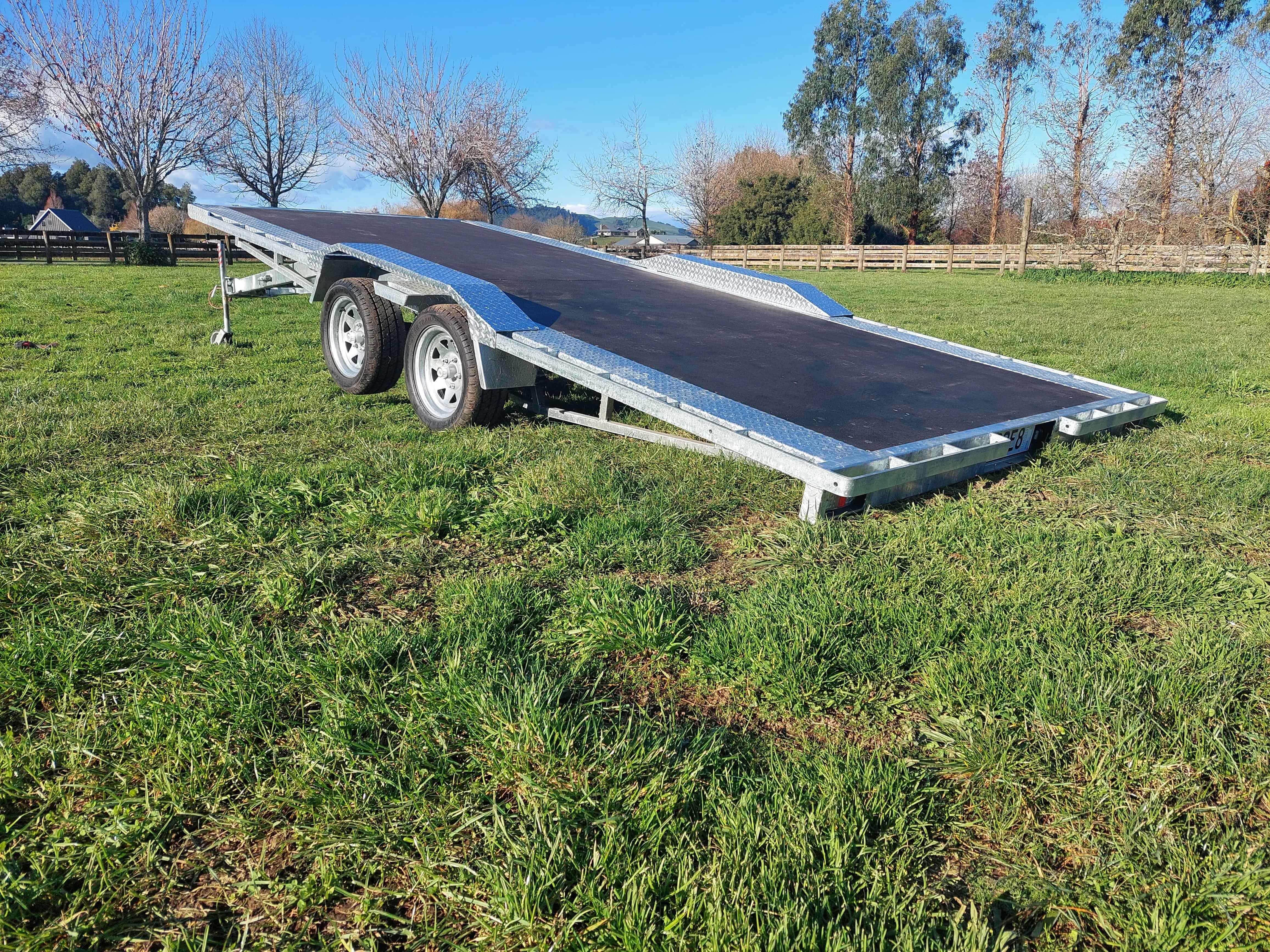 drive straight on trailre