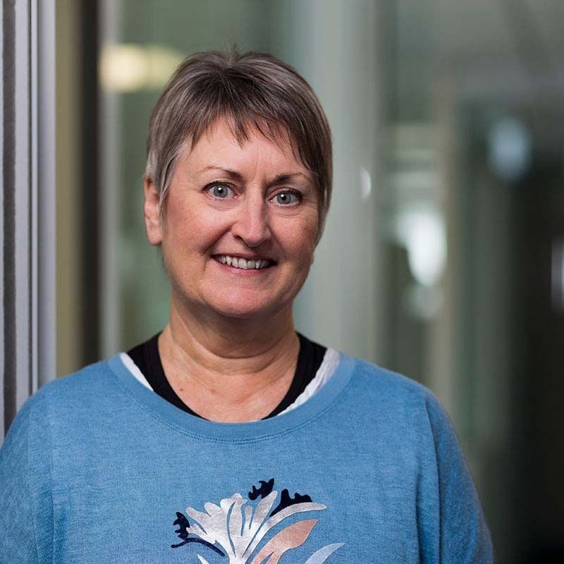 Headshot of baldry + sanford Xero guru, Anne at office in Auckland