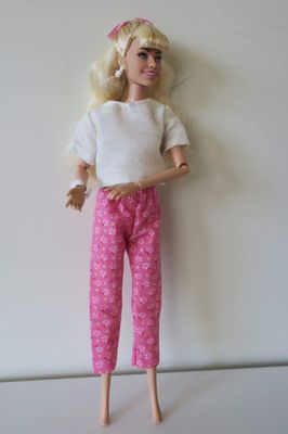 Elastic waist pants and shirt, pink with flowers