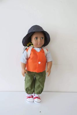 High viz set, vest, pants, backpack, hat, shirt and shoes.  Fits 46cm doll