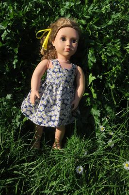 Sundress, white daisy flowers, fits 46cm doll