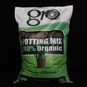 GRO ORGANIC PREMIUM POTTING MIX 40L