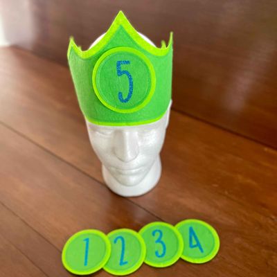 Birthday crown - Green