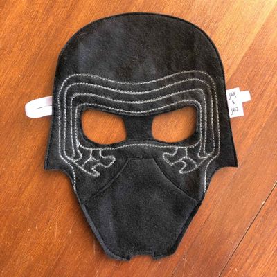 Felt mask - Kylo Ren