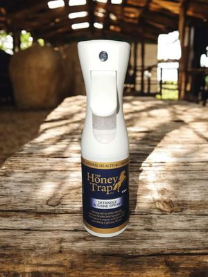 The Honey Trap Detangle and Shine Spray