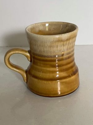 Crown Lynn honey glaze mug