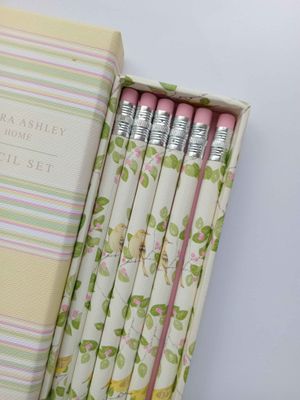 Laura Ashley Pencil Set - 6 Pencils with erasers