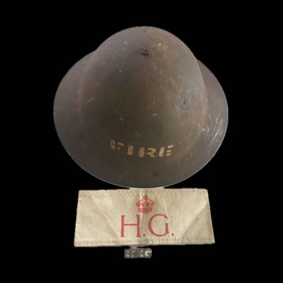 NZ WW2 HOME GAURD HELMET ARMBAND AND BADGE