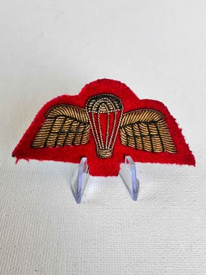 WW2 British Airborne Medical Wings arm badge.