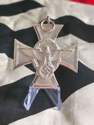18 Year Police Medal
