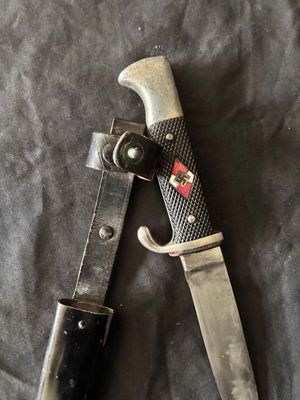 Earlier 1939 Hitler Youth Dagger