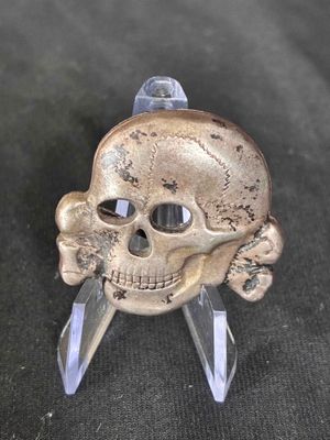 (SOLD)Very good reproduction SS visor skull