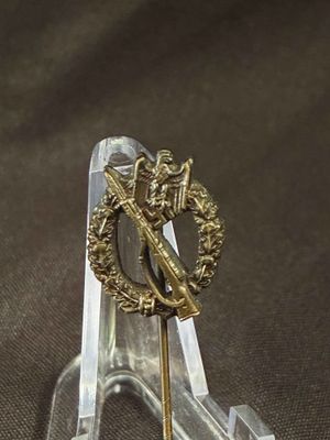 (SOLD)16mm Infantry assault badge stickpin bronze