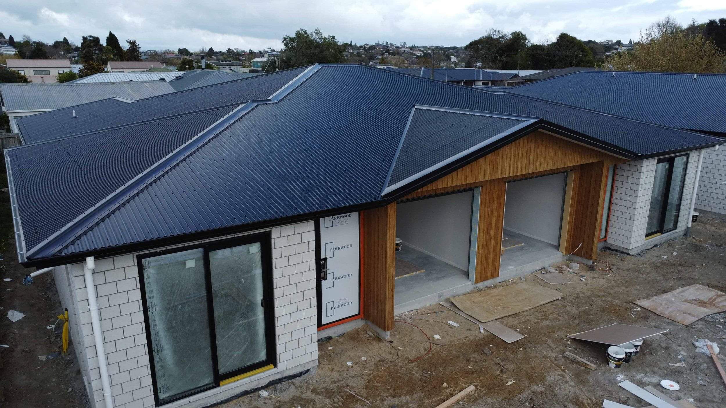Waikato Roofing long run colour steel, wall cladding and re roofing hamilton