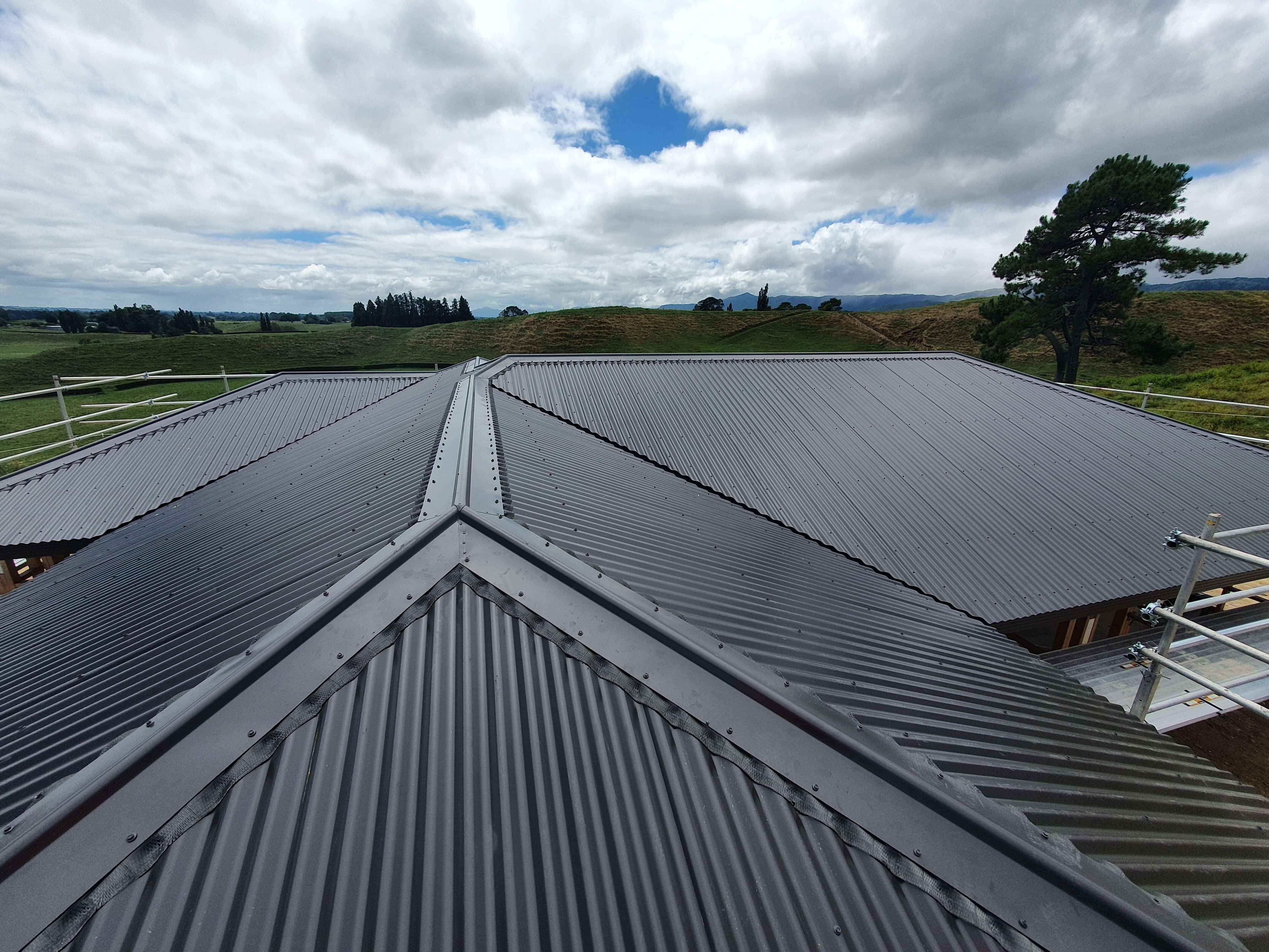 COLORSTEEL® Long Run Roofing for Reroofing in Hamilton