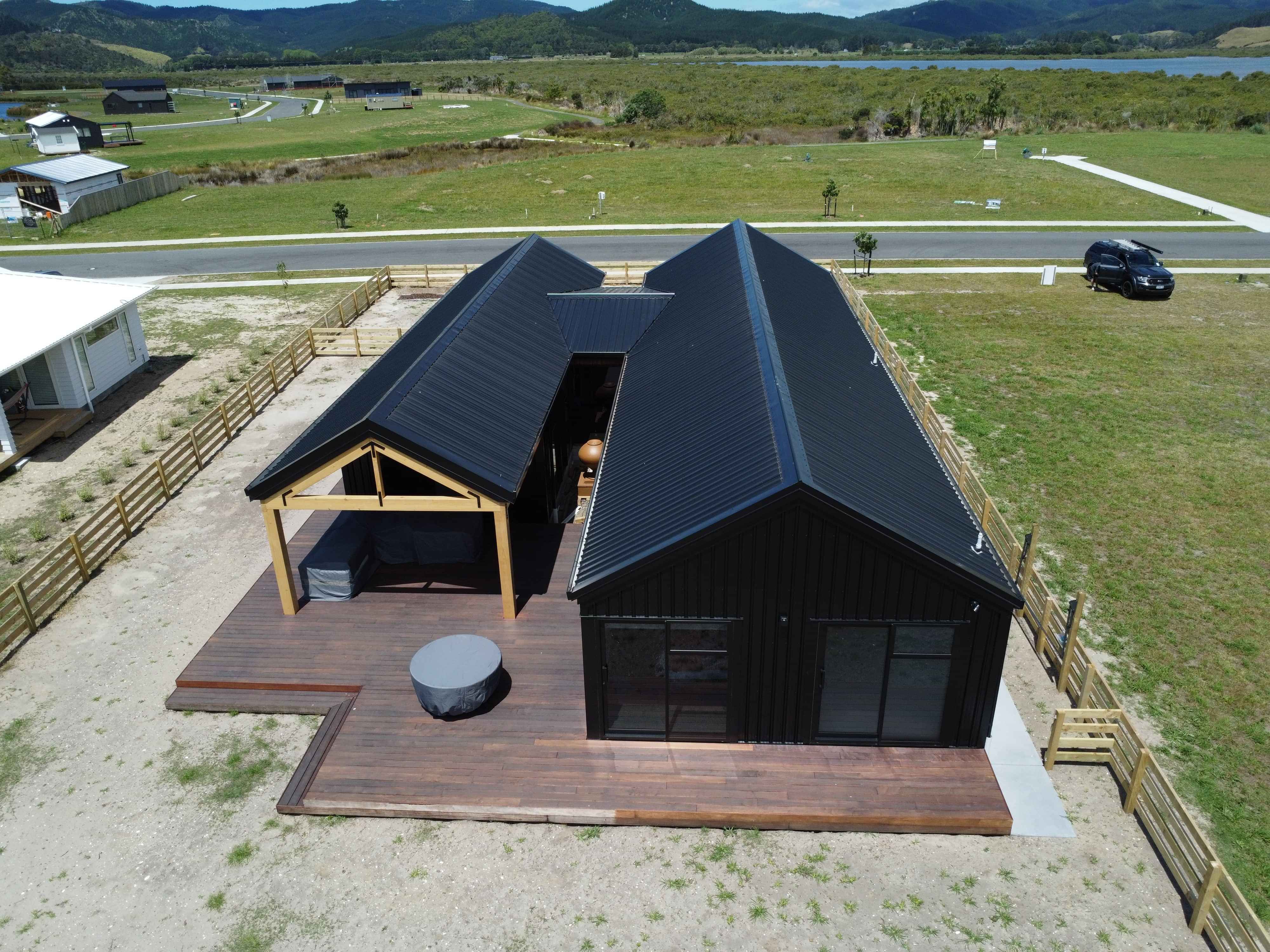 Architectural Homes Long Run Roofing in Waikato