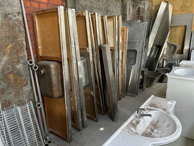 Assorted Benchtops with Sinks