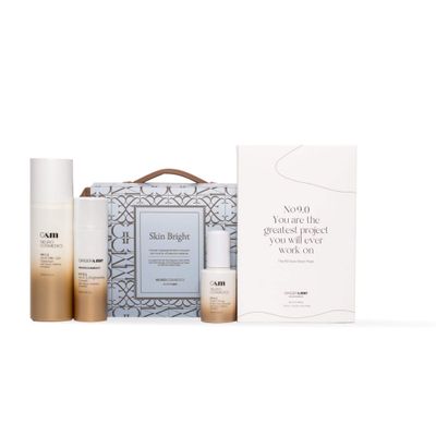 Skin Essential Kit &ndash; Skin Bright