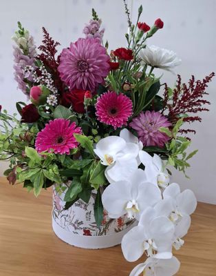 Hat Box of Fresh Flowers Large