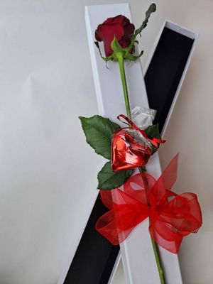 Valentines Boxed Rose