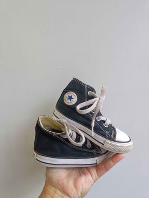 Converse high tops (7C)