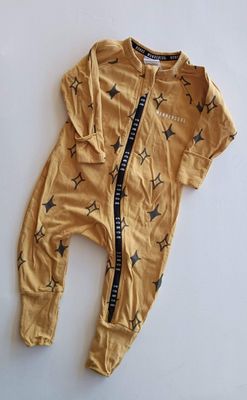 Bonds wondercool suit (0-3m)