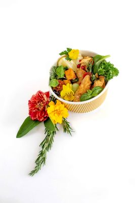 Lunch ~ Mediterranean Inspired Salad Bowl | 10 Bowls