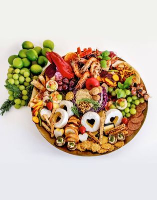 Grazing Platter | Serves 10+