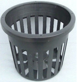 Round slatted basket pot
