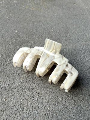 Luster&amp;Sage Logo Hair Claw