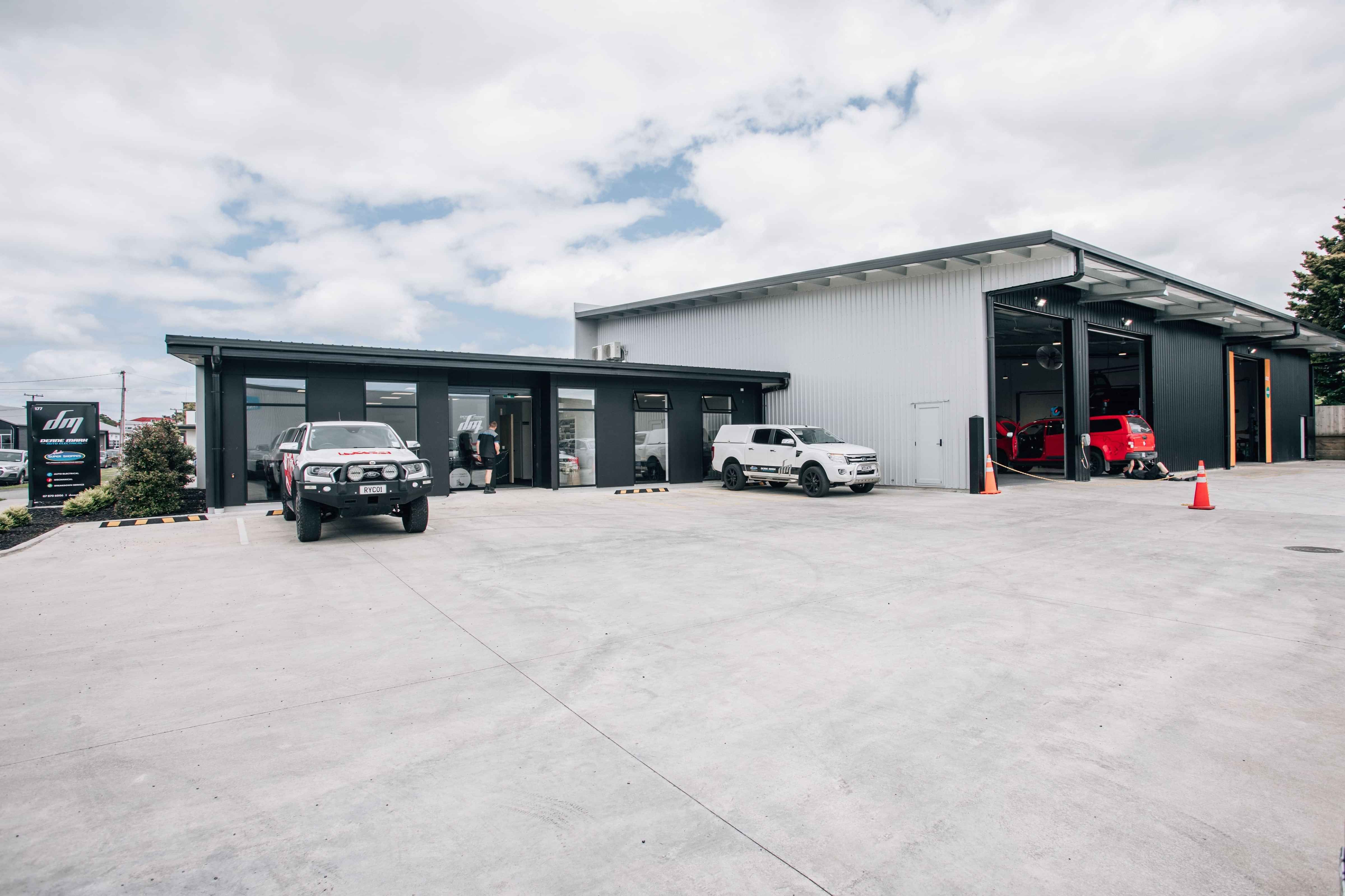 Outside view of the Auto Super Shoppes TA