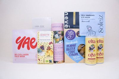 CARE PACKAGE GIFT BOX