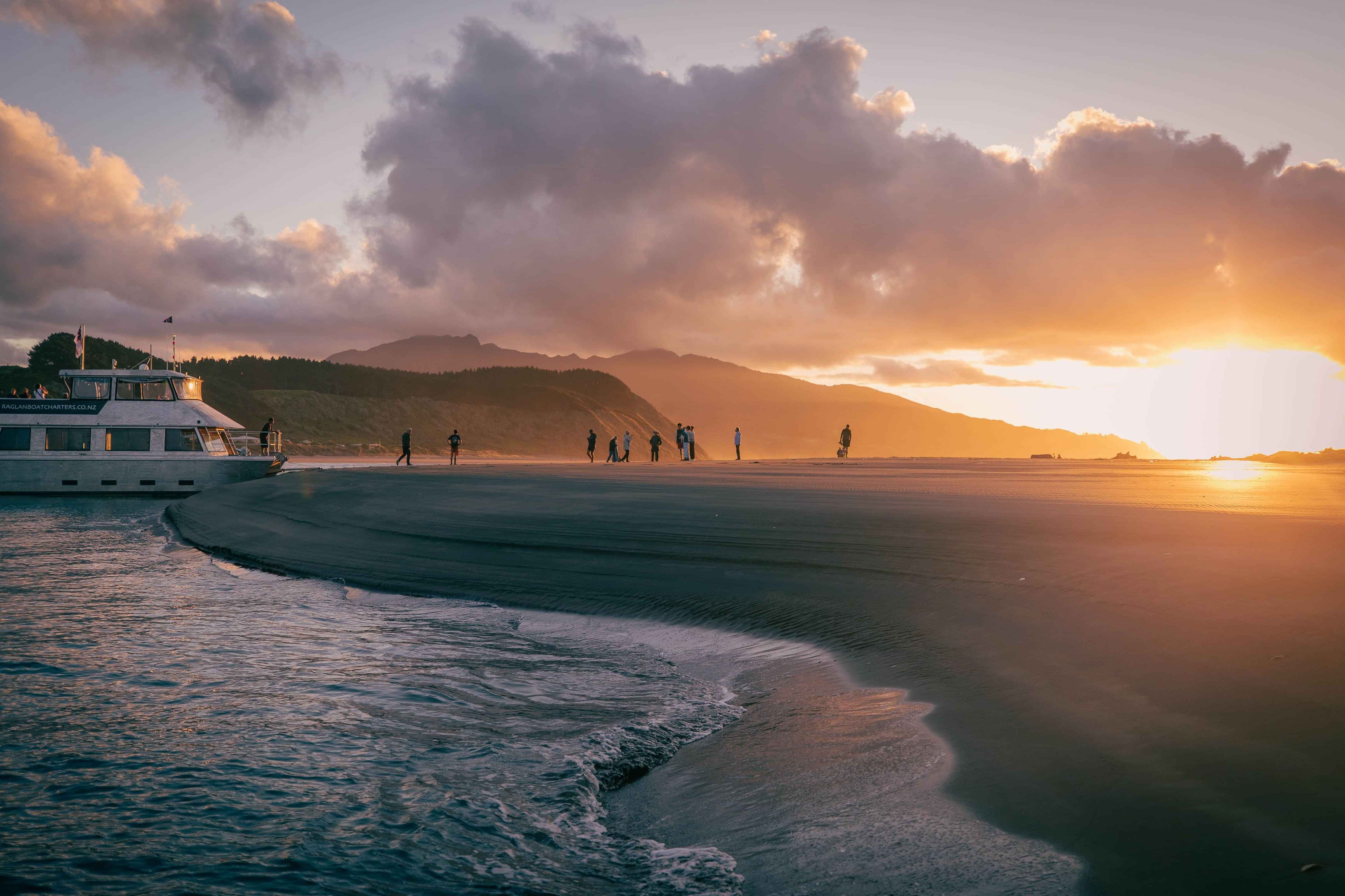 Camjet - Cambridge adventure river tour