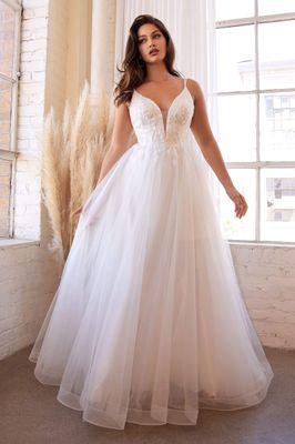 Tulle A-Line with floral appliqu&eacute; and plunging neckline