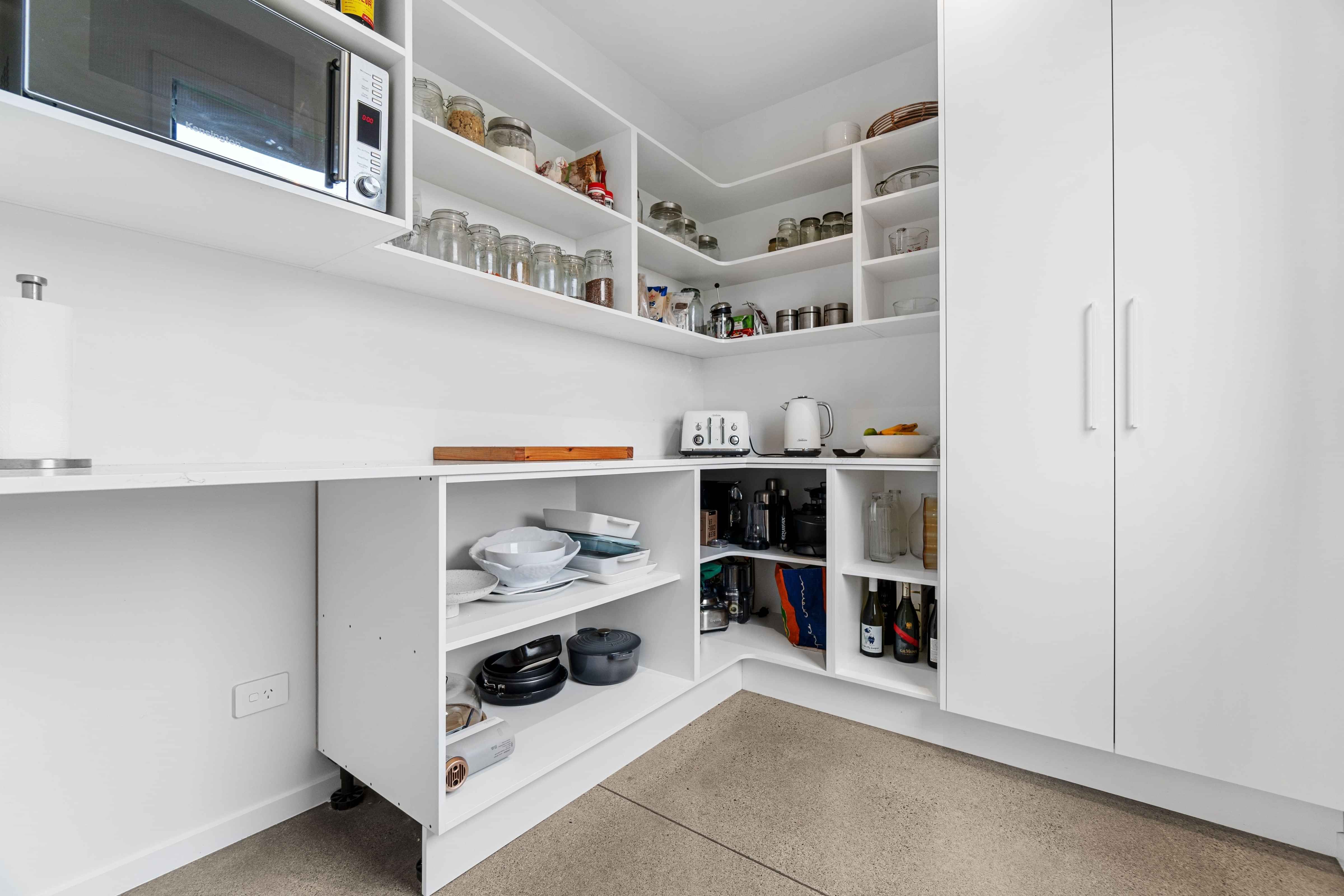 Open-plan living space in Cooks Residence – award winning house NZ