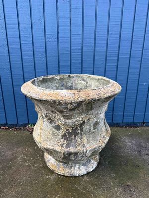 Thistle Urn - Large