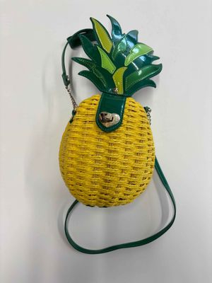 Pre-Loved BETSEY JOHNSON - Iconic Pineapple Crossbody Bag