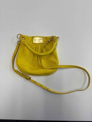 Pre-Loved MARC BY MARC JACOBS - Classic Q Crossbody in Yellow