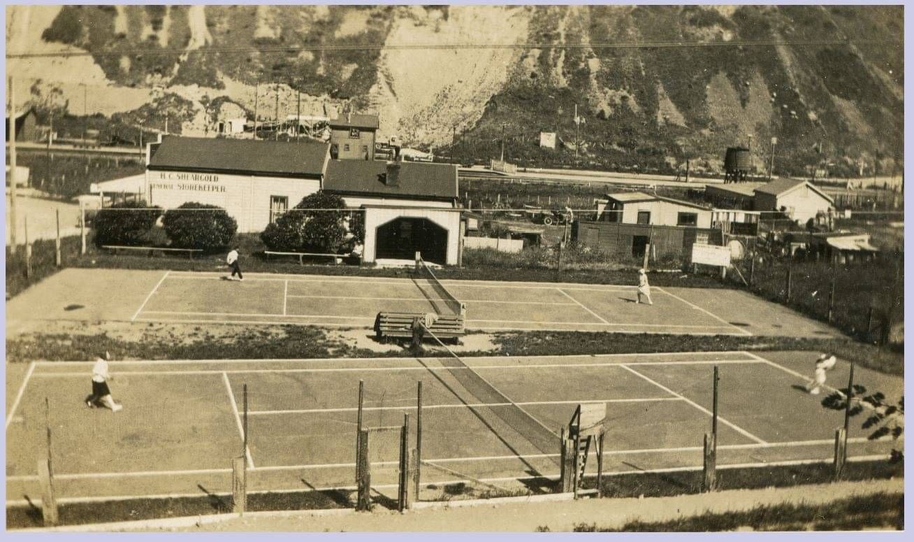 An early photo taken from Wellington Road shows two courts.