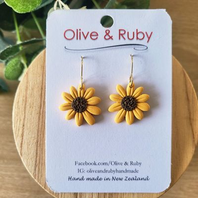 Organic Sunflower Hooks