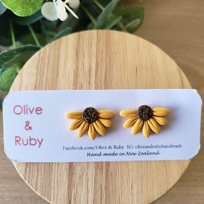 Half Sunflower Studs