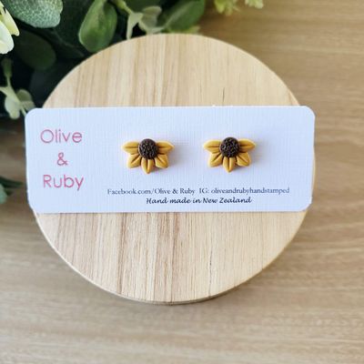 Mini Half Sunflower Studs
