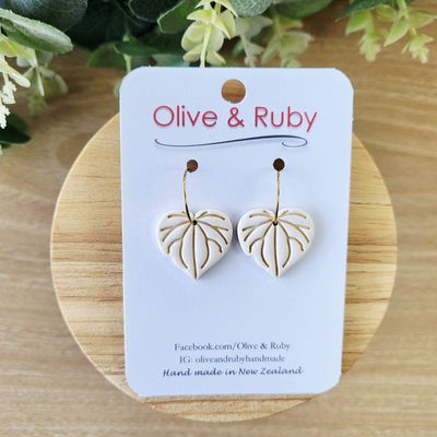 Kawakawa Leaf  Hoops