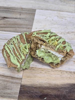 Dubai Decadence Cookie Pie