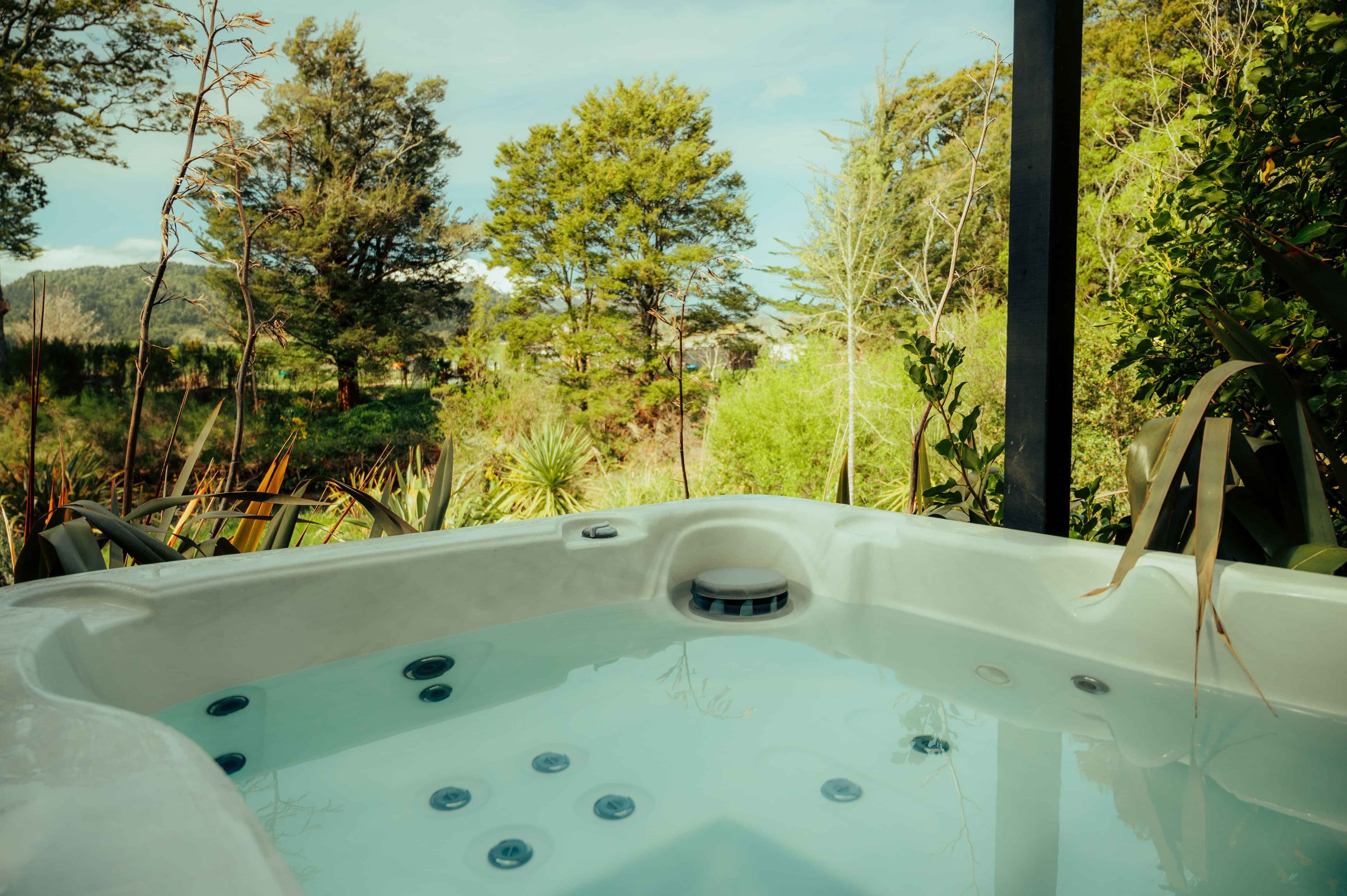Finish your adventure and return to the luxury and serenity of Two Rivers Ohakune with a private hot tub