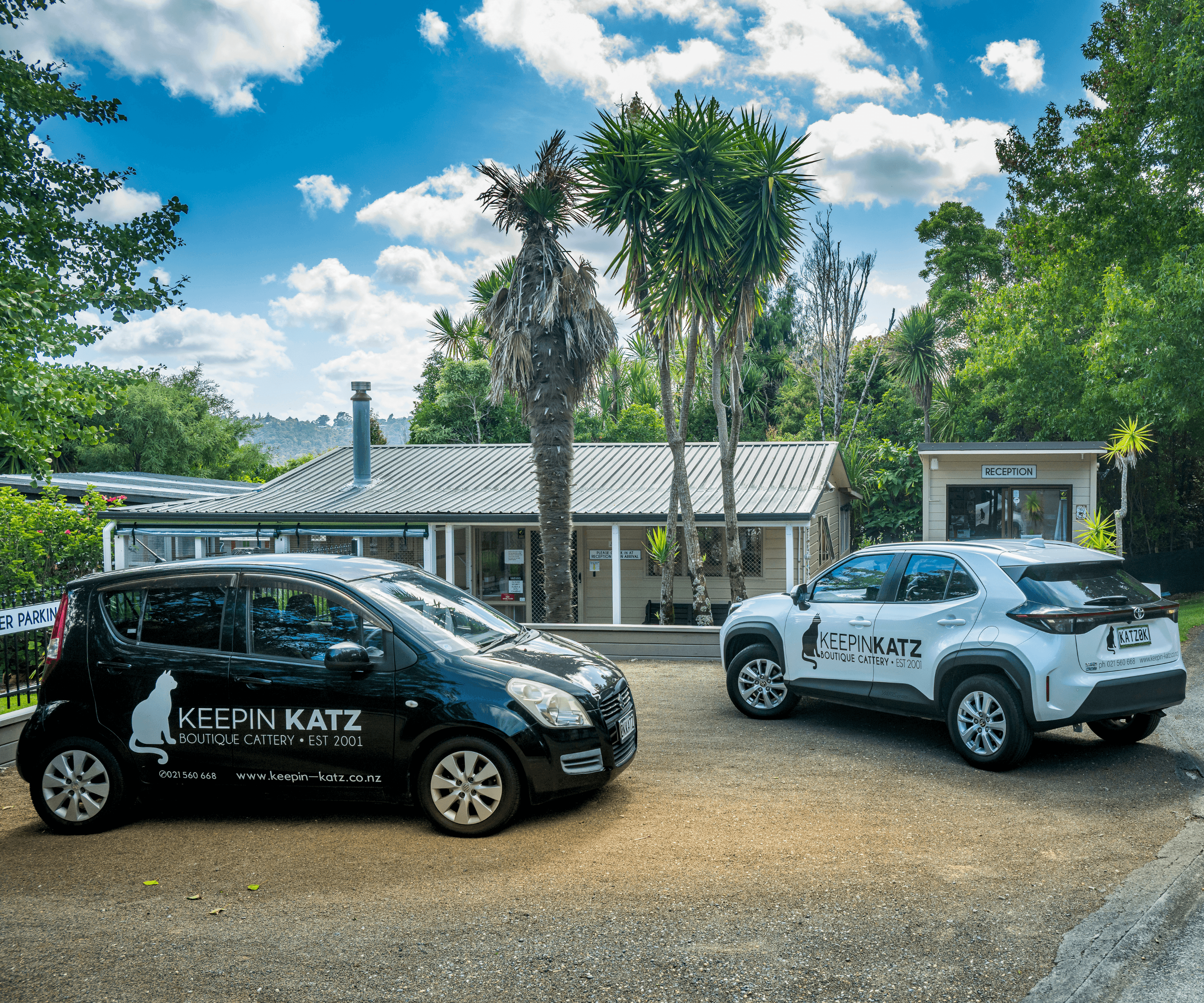 Keepin Katz vehicles for collection and drop off service