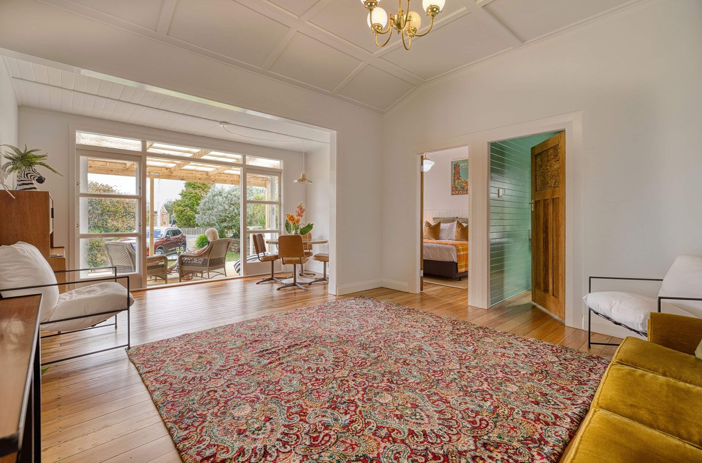 The Bach in Mangawahi -Living Space to deck