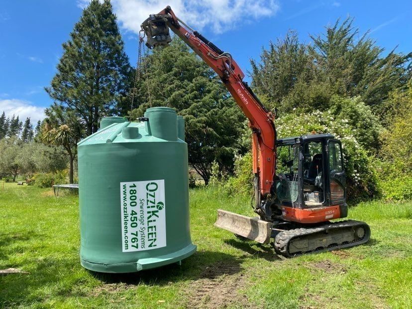 Drainpro digger with septic tank