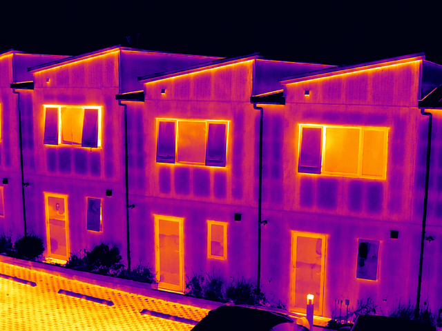 Thermal image of a leaking unit in Auckland