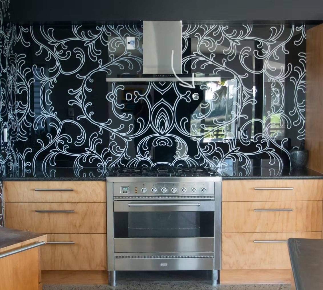 Printed glass splashback